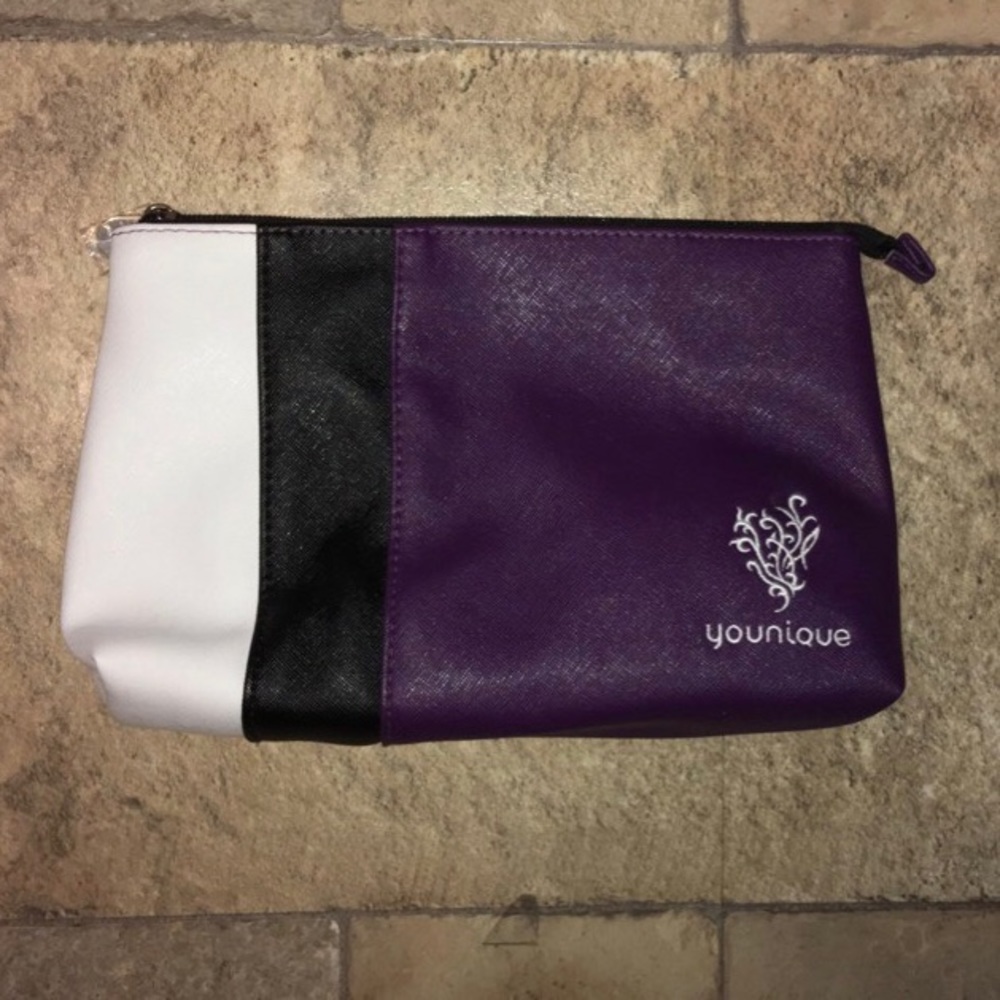 Younique Makeup Bag NWOT
